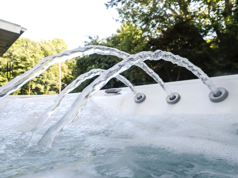 Jet-Whirlpool Bathtub